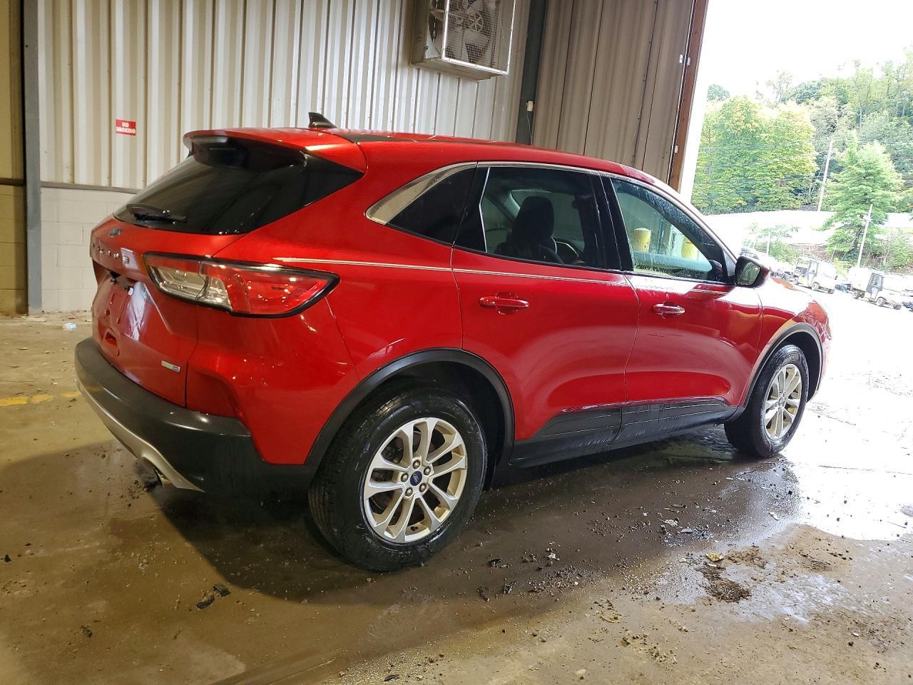 2020 Ford Escape Se - Image 3