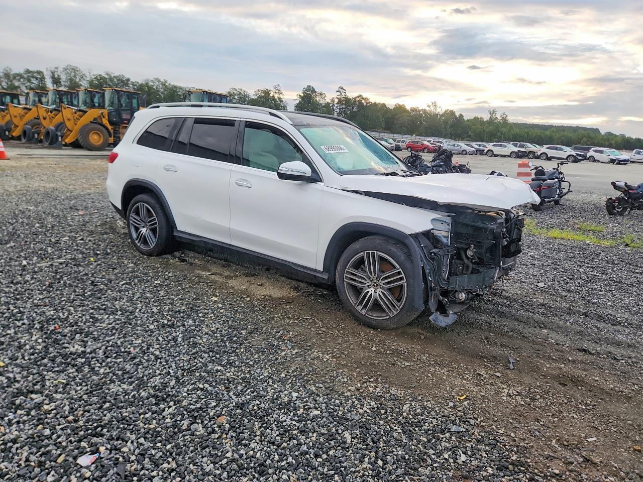 2026 Mercedes-Benz Gls 450 4Matic - Фото 4