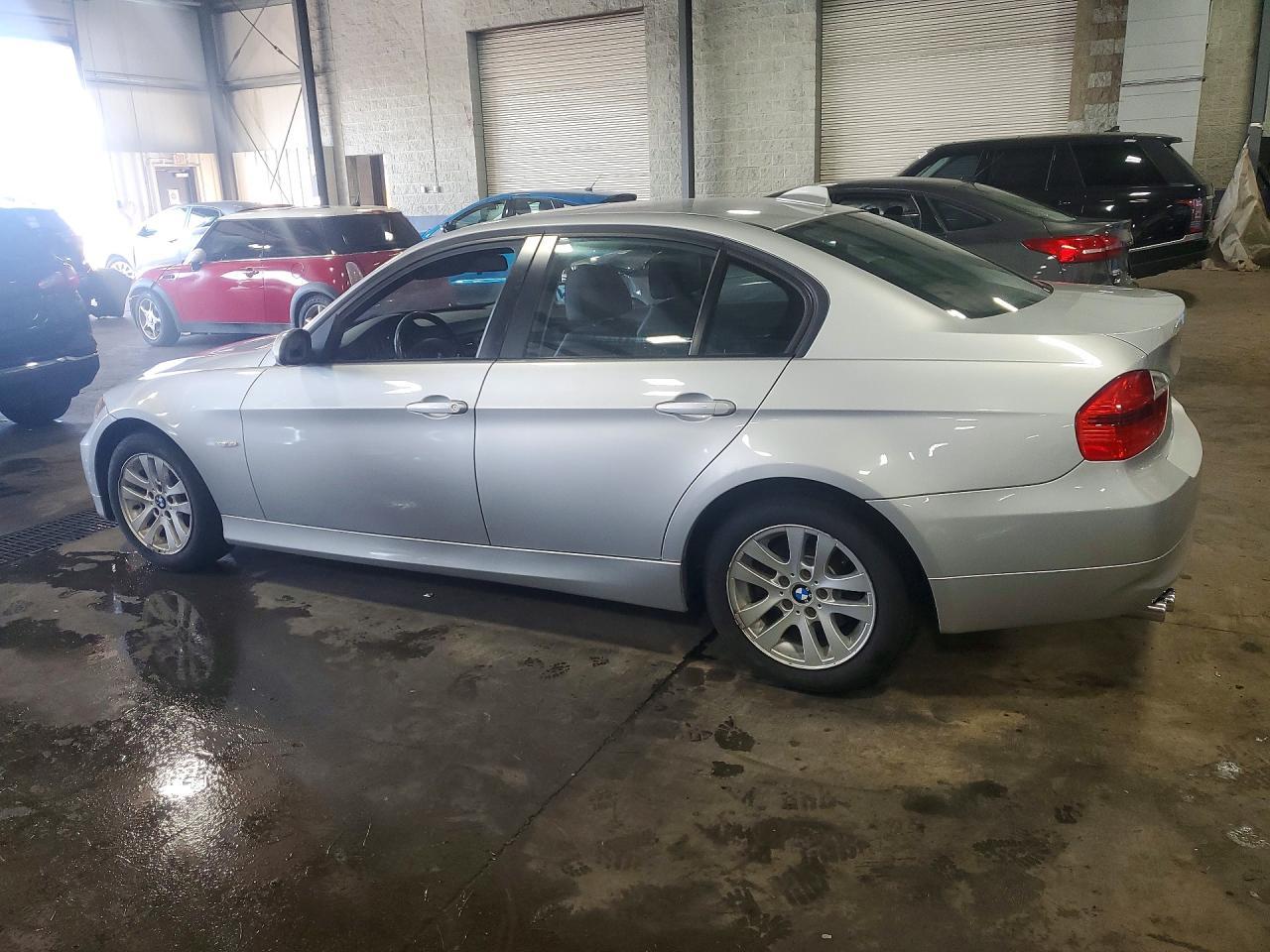 2007 BMW 328 Xi - Image 2