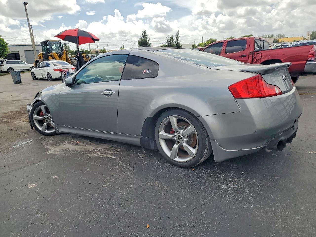 2006 Infiniti G35 - Image 2