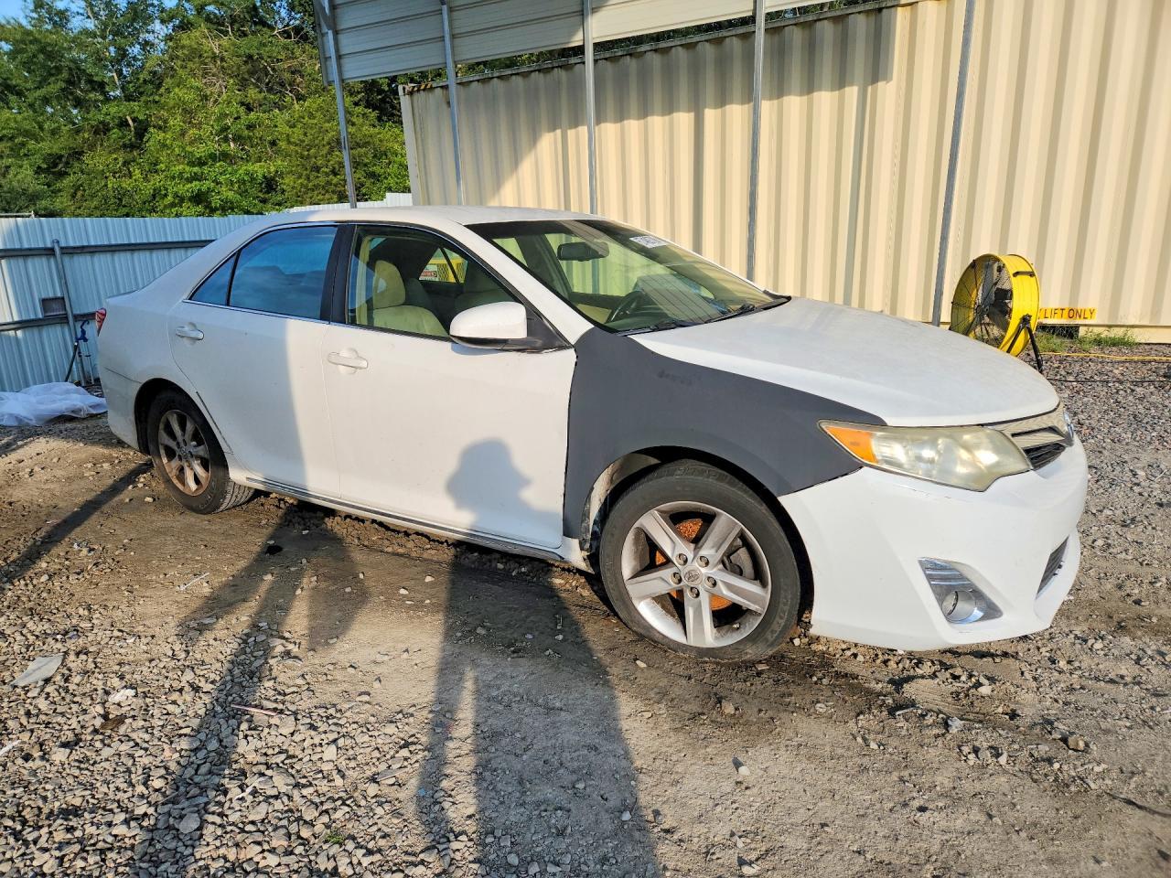 2014 Toyota Camry Hybrid Xle - Фото 4