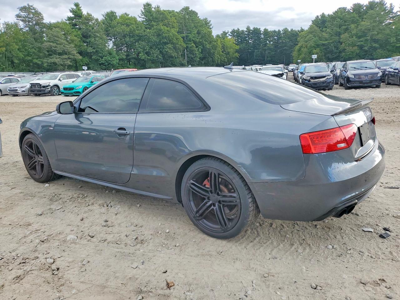 2013 Audi A5 Premium - Image 2