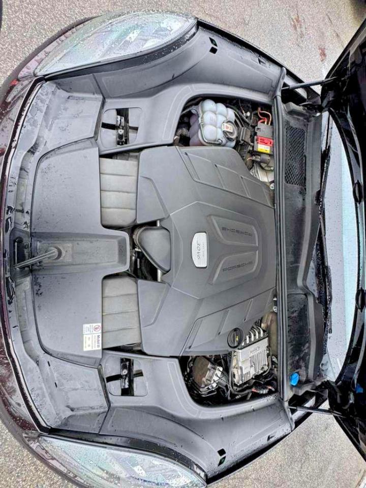 2021 Porsche Cayenne - Image 7
