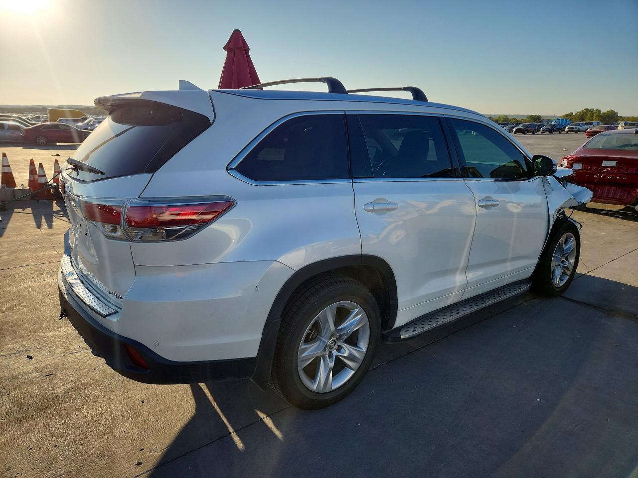 2016 Toyota Highlander Limited - Фото 3