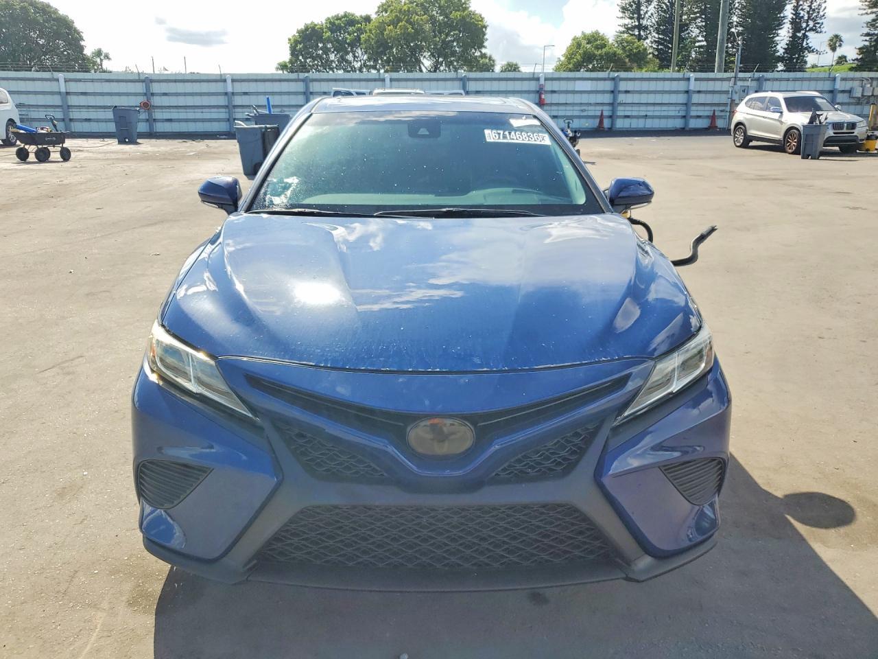2024 Toyota Camry Se - Image 5