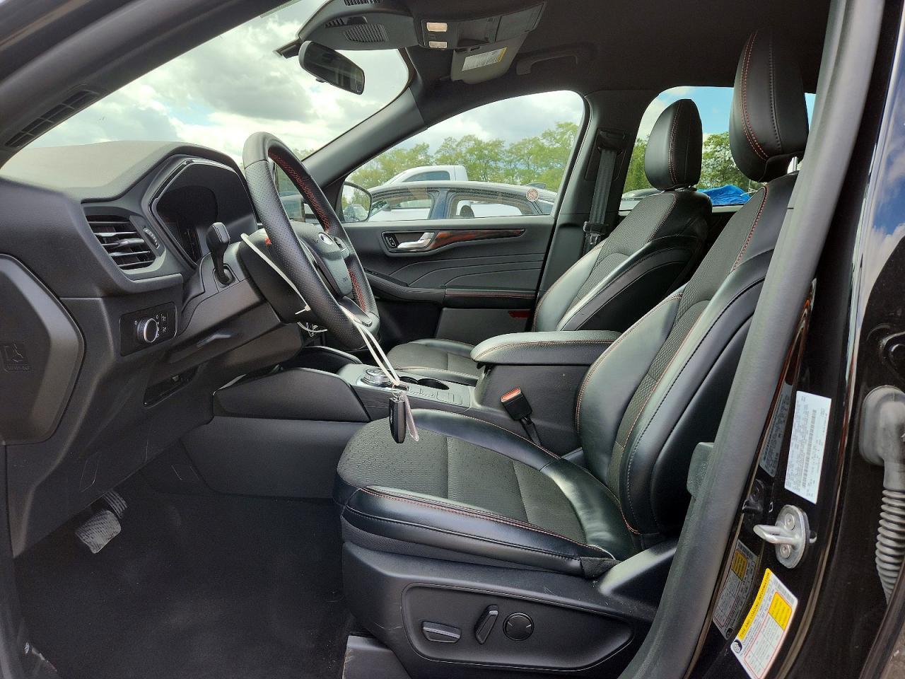 2025 Ford Escape St Line - Фото 7