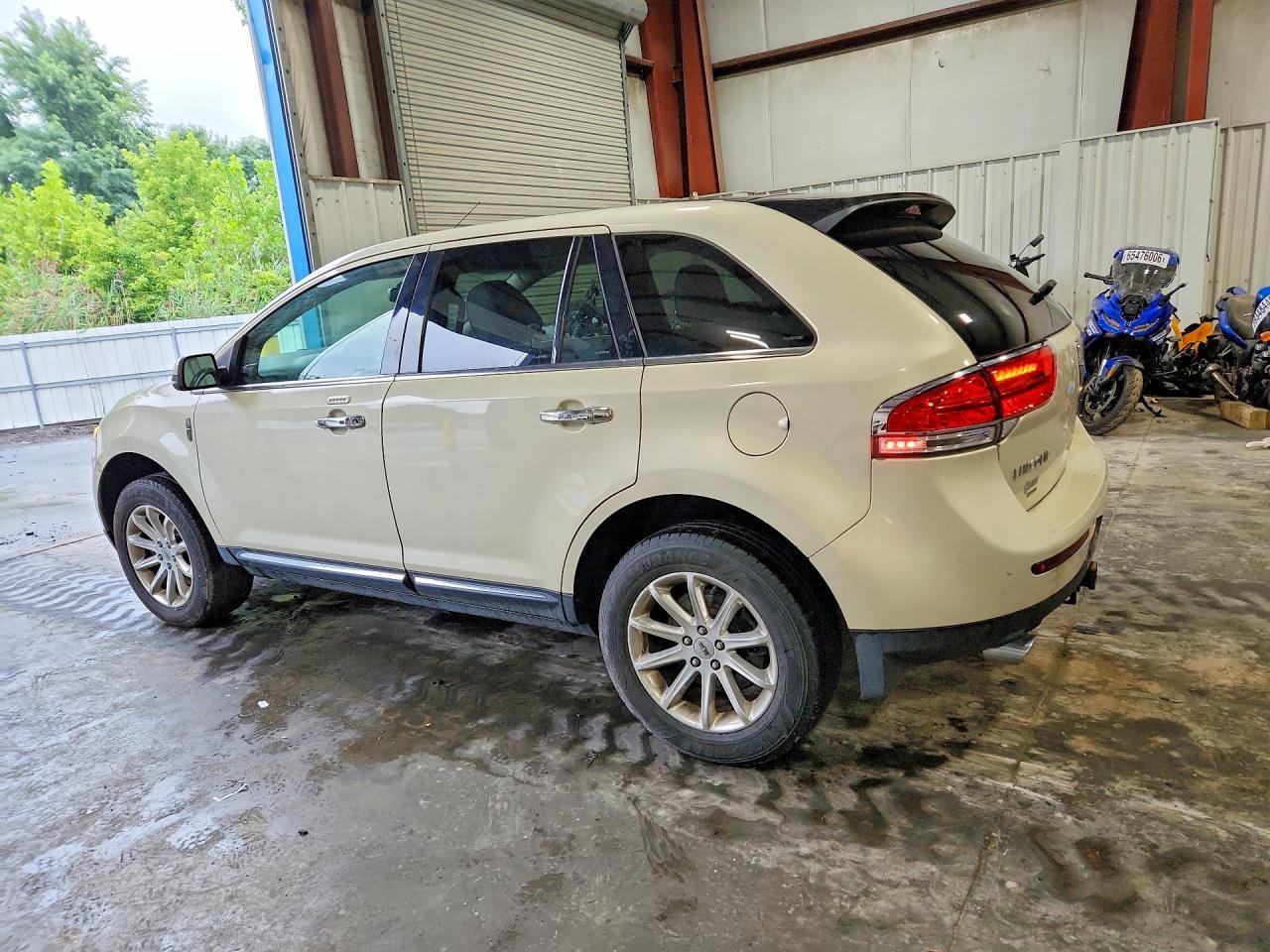 2014 Lincoln Mkx - Фото 2