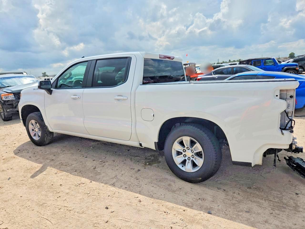 2024 Chevrolet Silverado C1500 Lt - Image 2