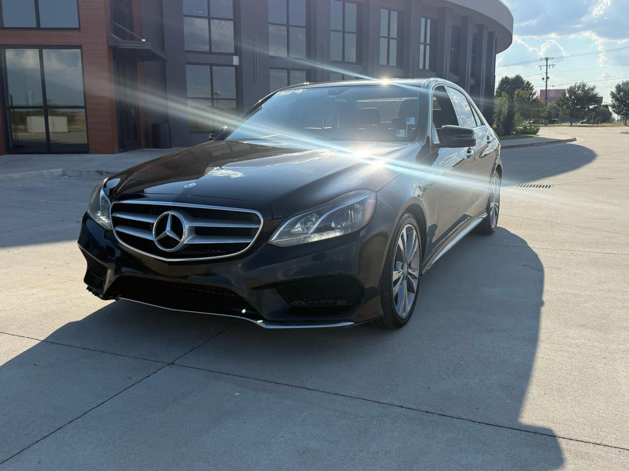 2015 Mercedes-Benz E 350 - Image 2