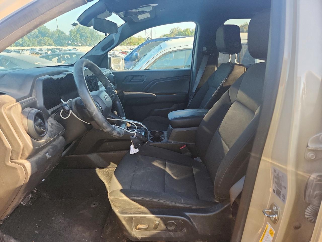 2023 Chevrolet Colorado Trail Boss - Image 7