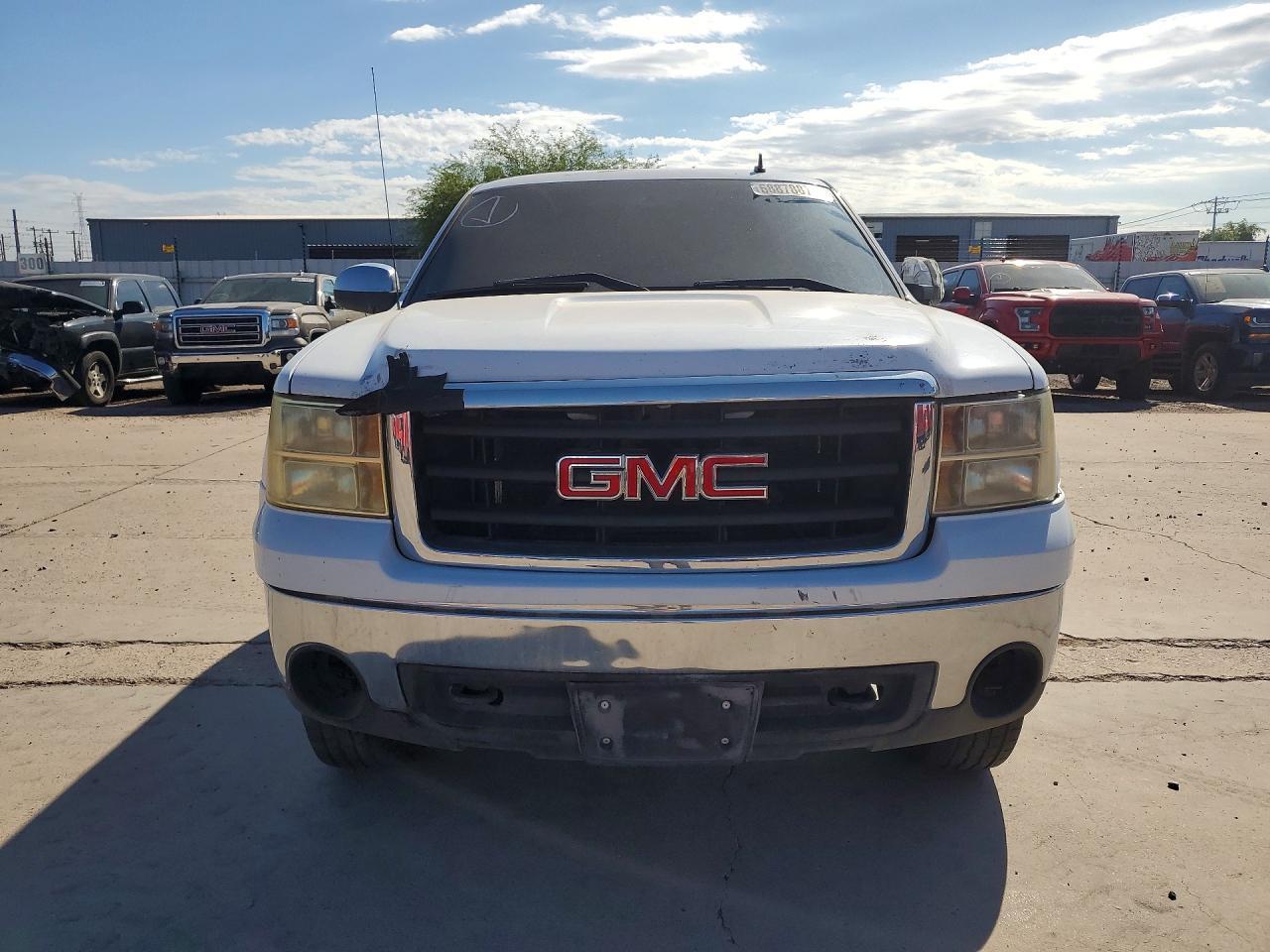 2008 GMC Sierra K1500 - Фото 5
