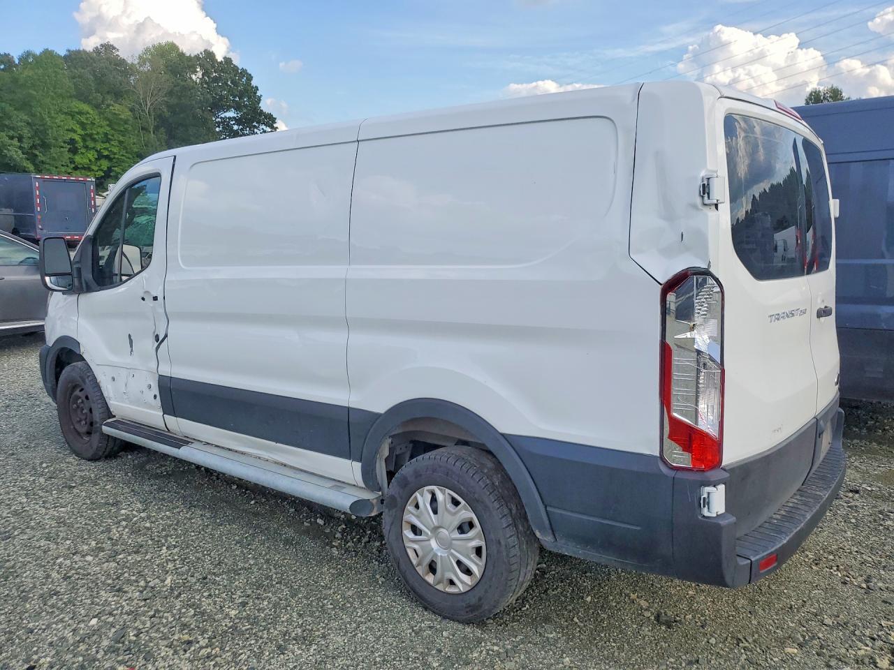 2023 Ford Transit T-250 - Фото 2