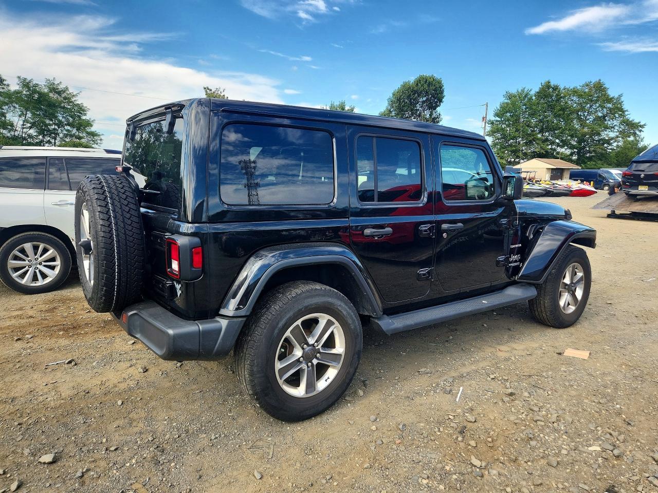 2021 Jeep Wrangler Unlimited Sahara - Фото 3