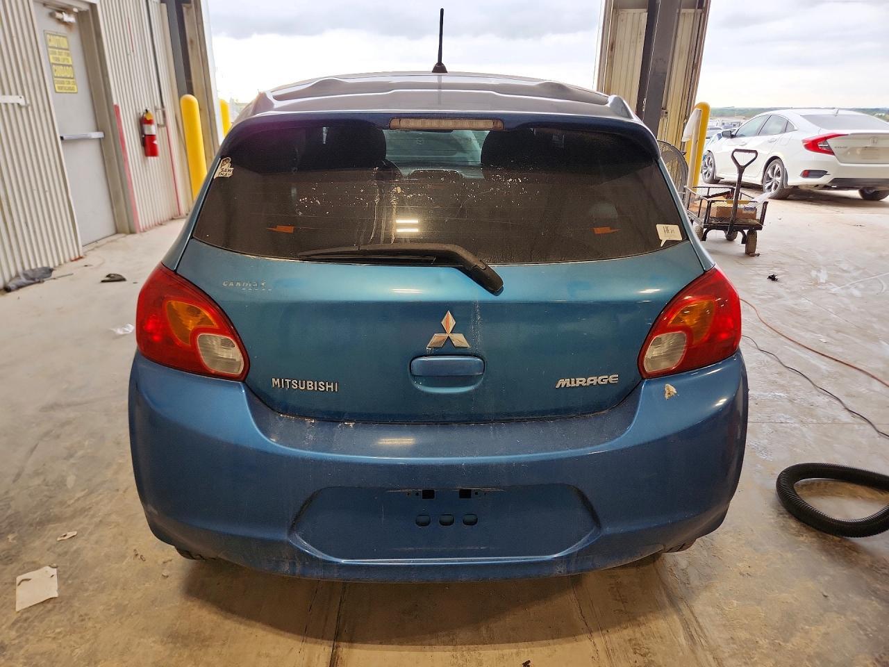 2015 Mitsubishi Mirage De - Фото 6