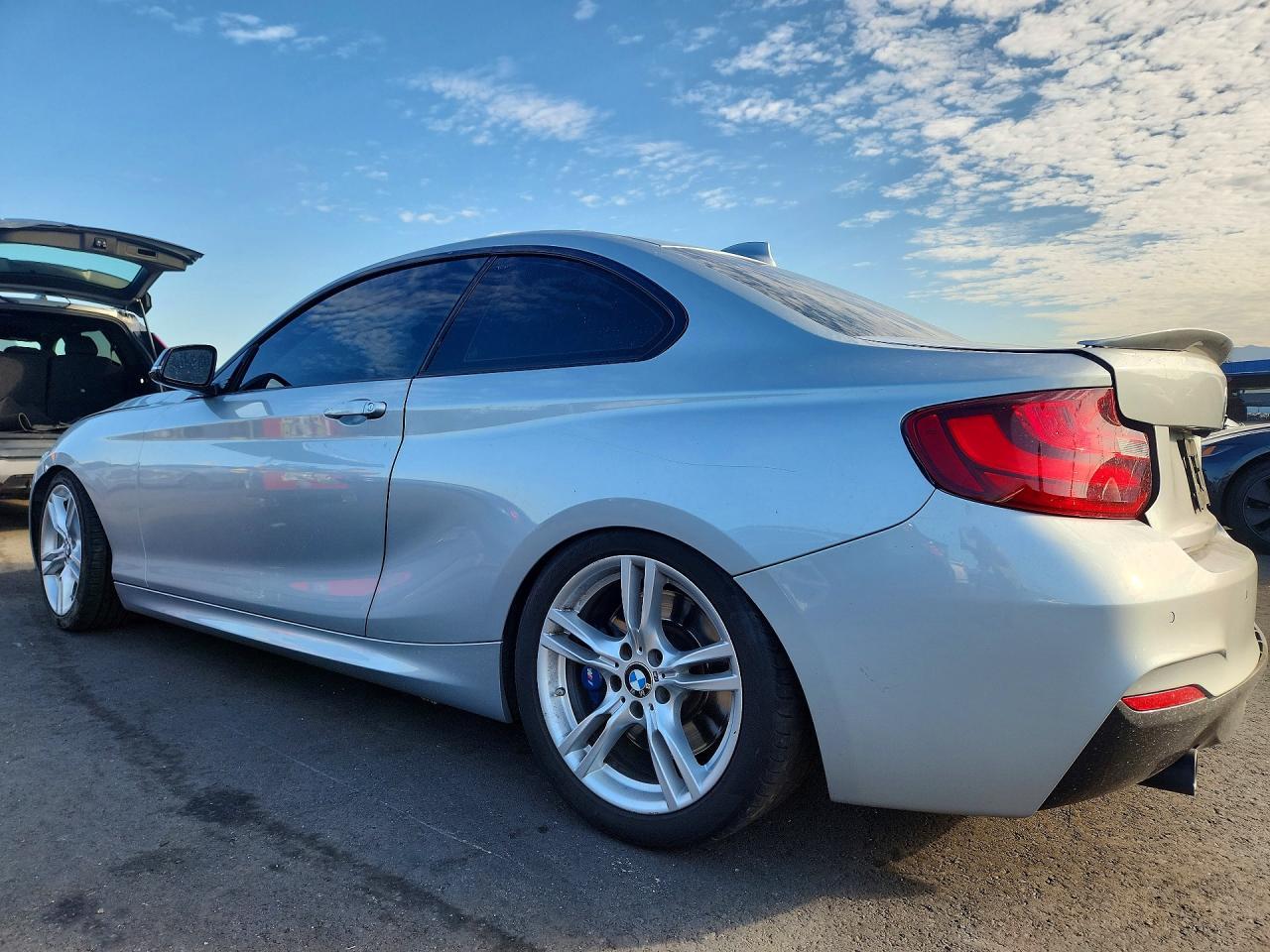 2016 BMW M235I - Фото 2