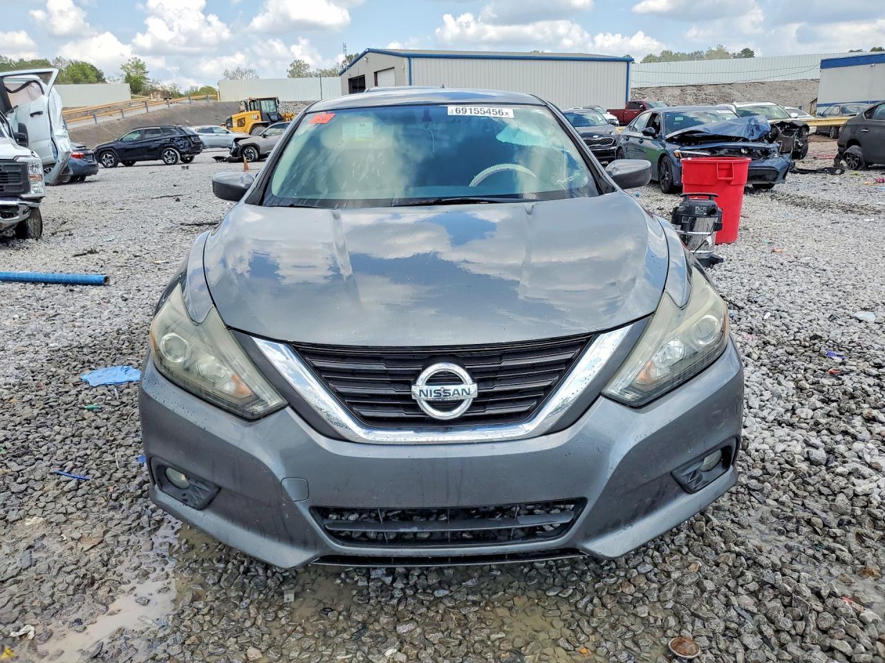 2016 Nissan Altima 2.5 Sr - Image 5