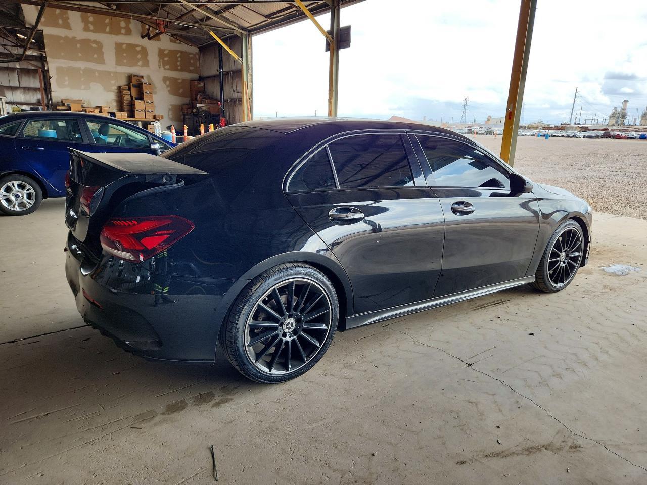 2019 Mercedes-Benz A 220 - Фото 3