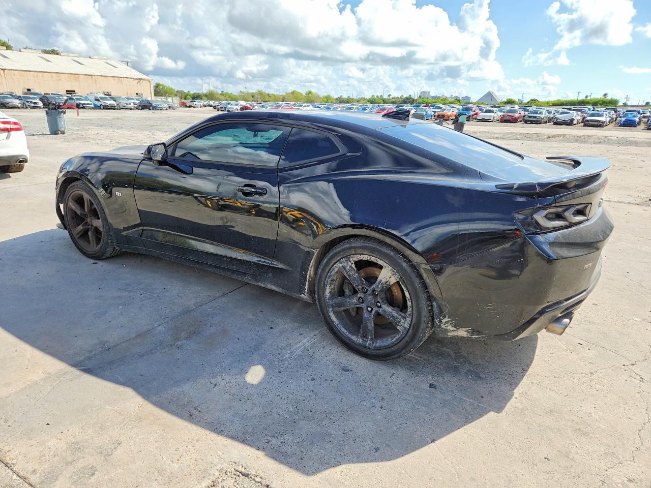 2017 Chevrolet Camaro Ss - Фото 2