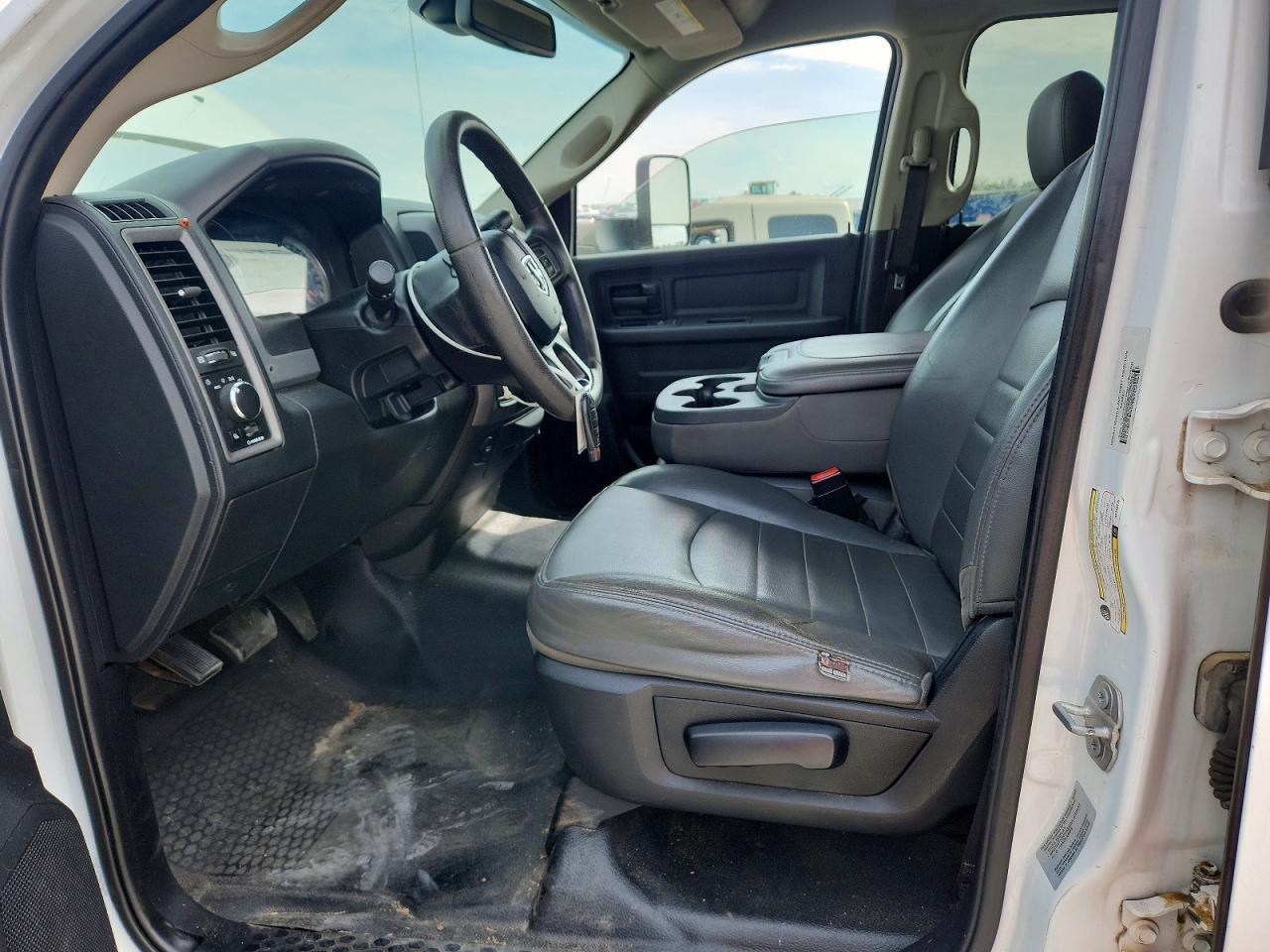 2017 Ram 3500 St - Фото 7