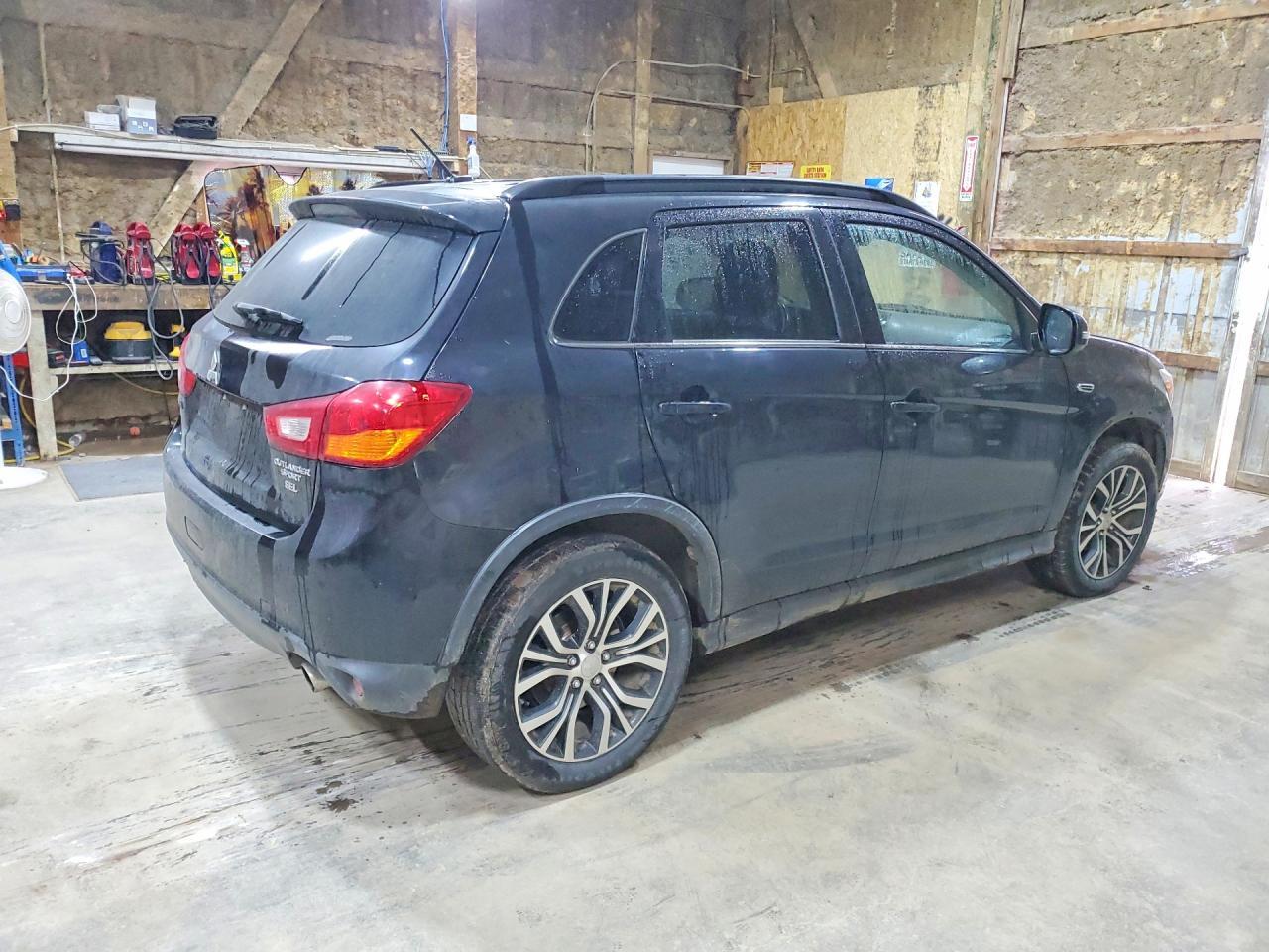 2016 Mitsubishi Outlander Sport Sel - Фото 3