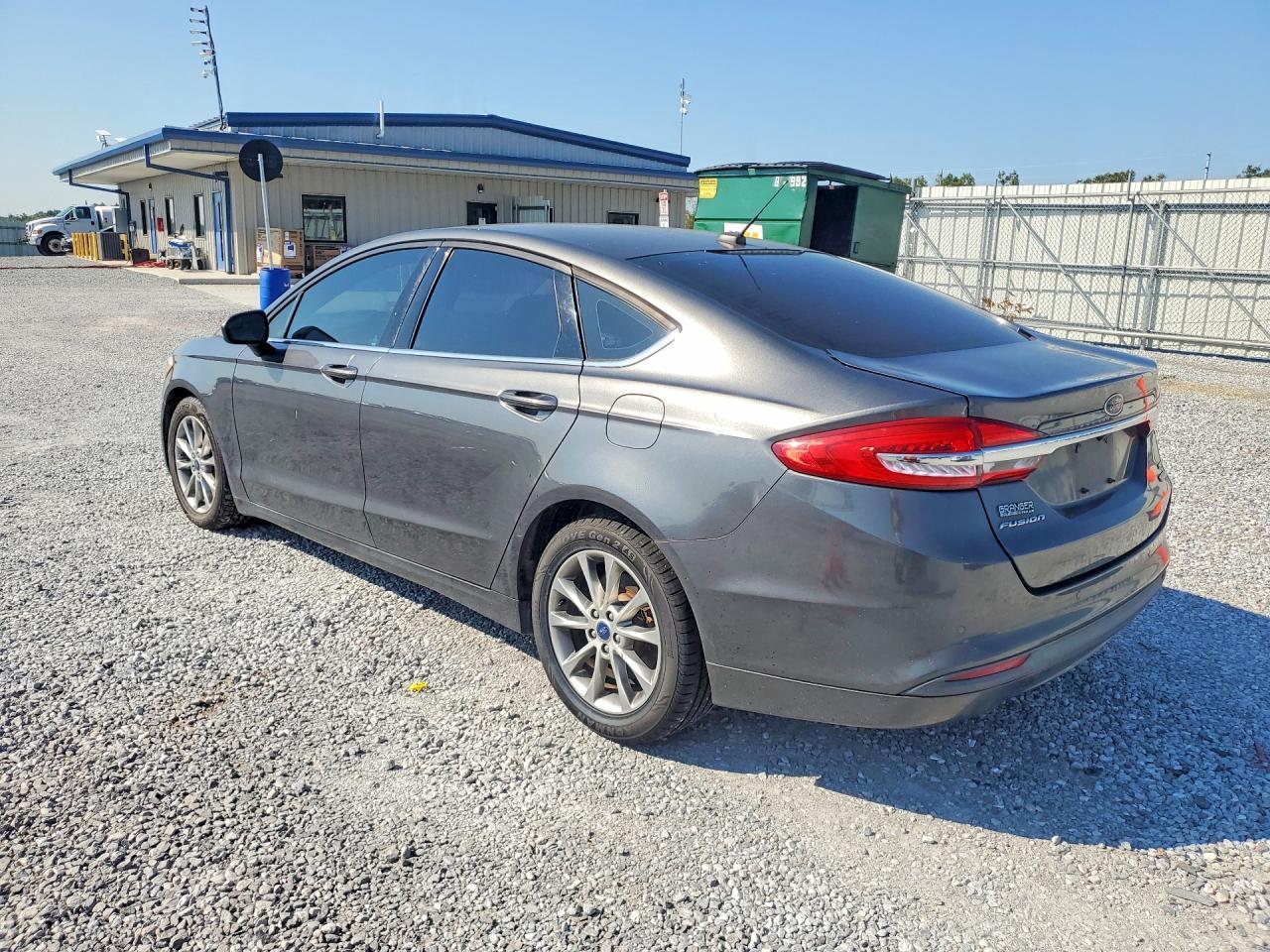 2017 Ford Fushion - Фото 2
