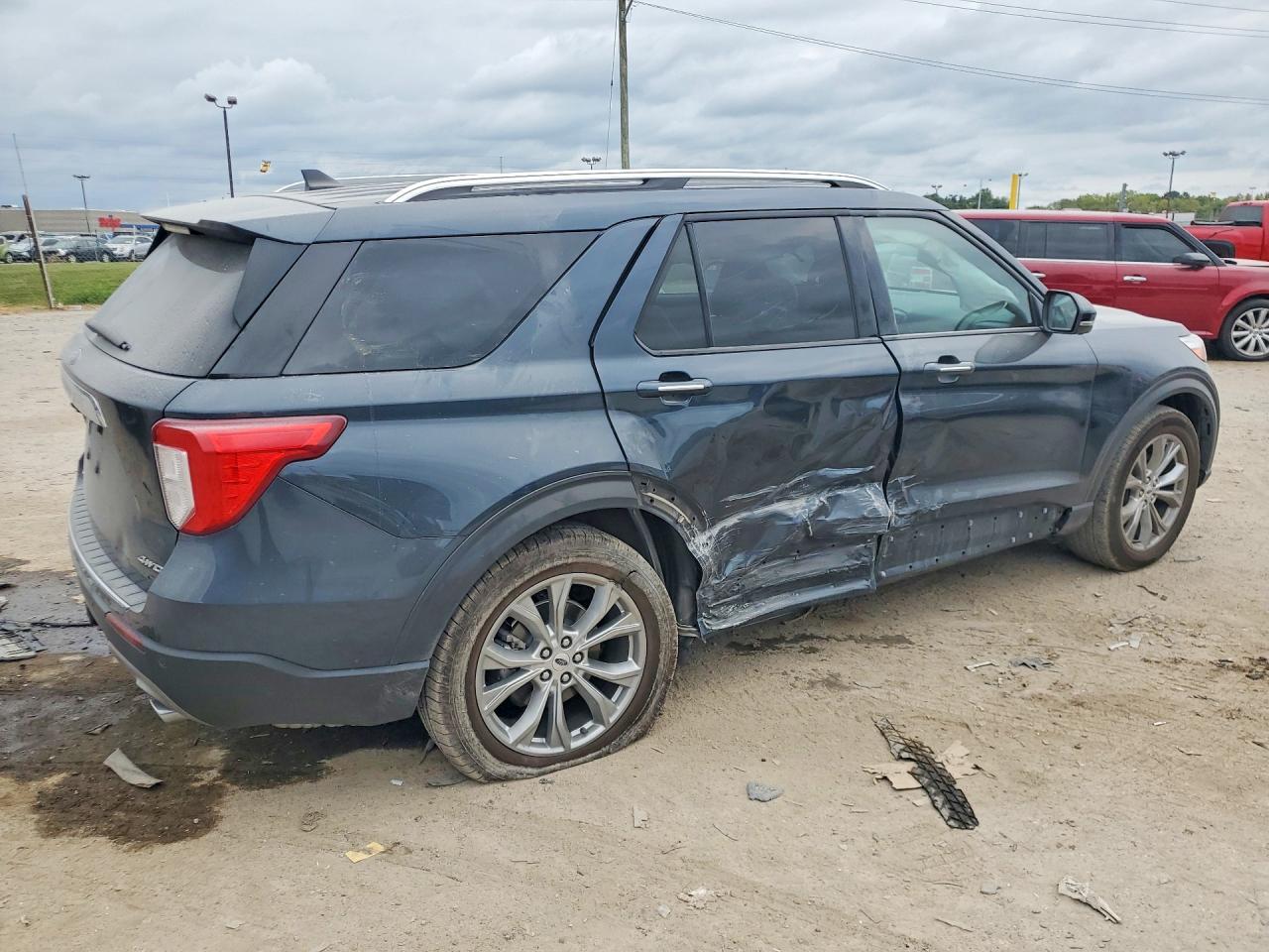 2022 Ford Explorer Limited - Фото 3