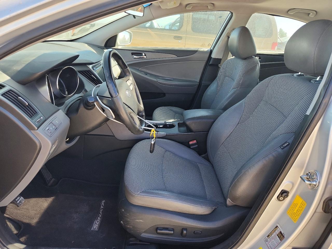 2011 Hyundai Sonata Se 2.0T - Фото 7