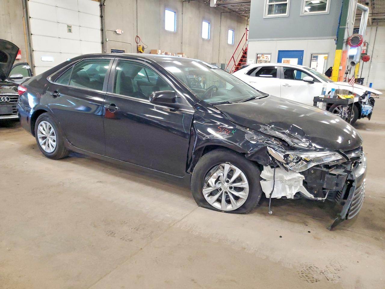 2017 Toyota Camry Le - Image 4