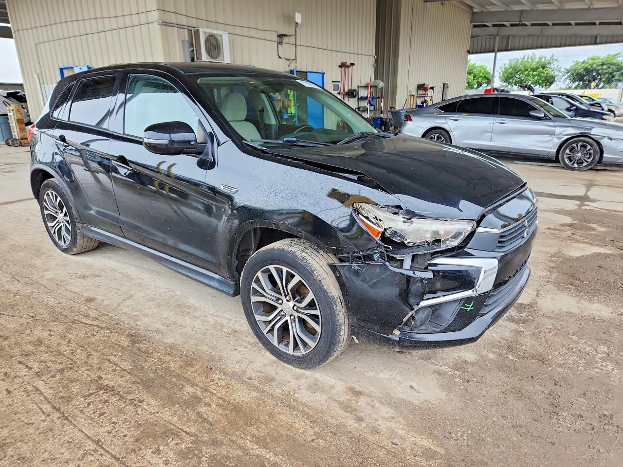 2017 Mitsubishi Outlander Sport Es - Фото 4