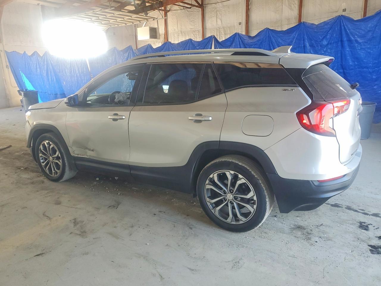 2019 GMC Terrain Slt - Фото 2