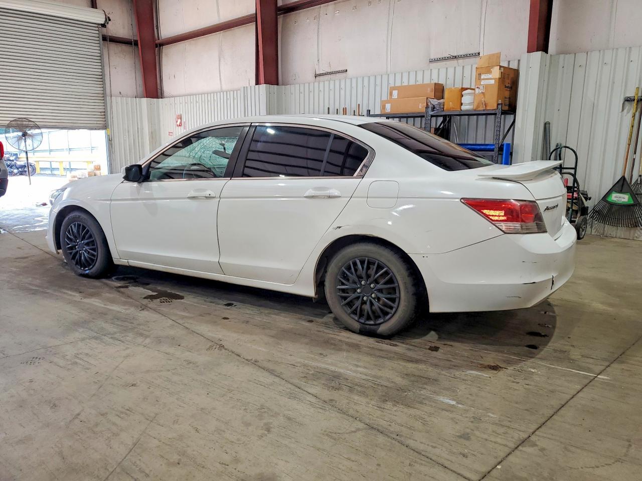 2010 Honda Accord - Фото 2