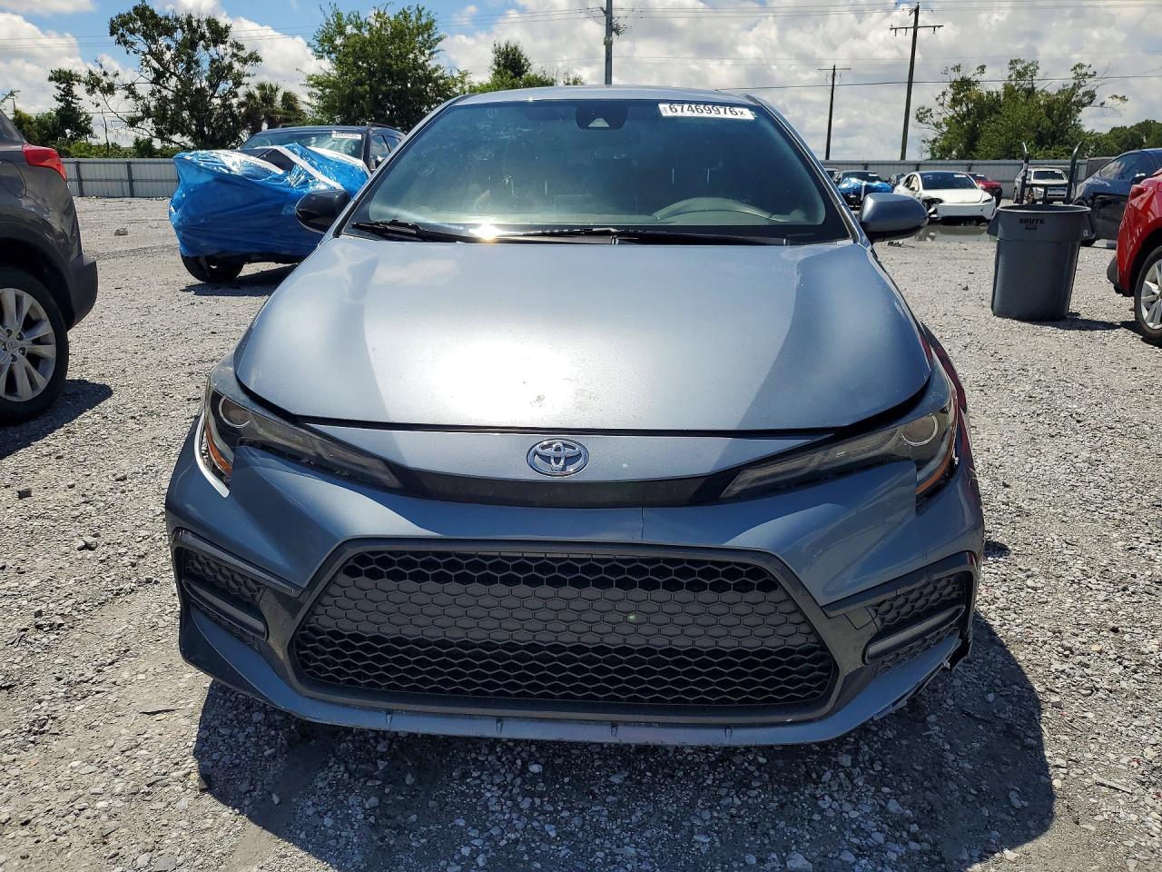 2020 Toyota Corolla Se - Фото 5