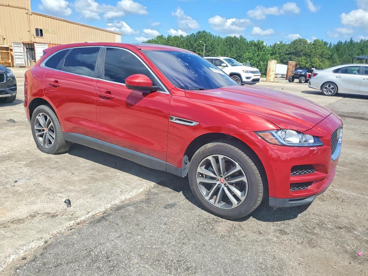 2020 Jaguar F-Pace Premium - Фото 4