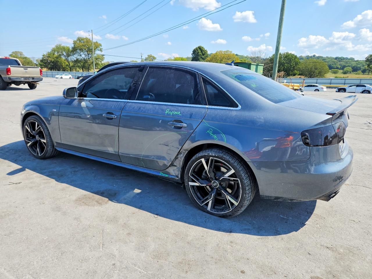2012 Audi A4 Premium Plus - Фото 2