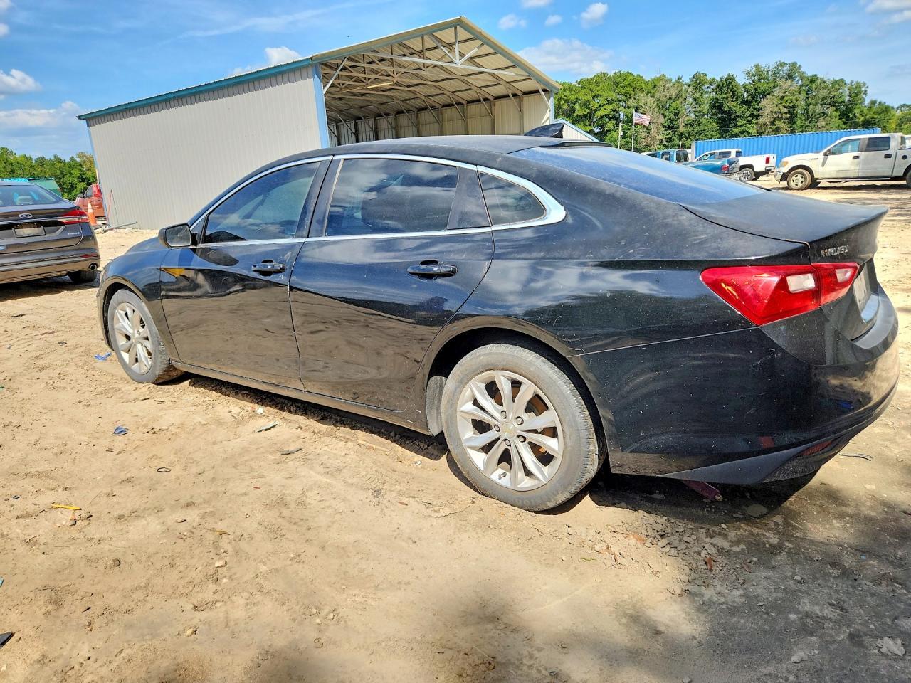 2017 Chevrolet Malibu Ls - Image 2