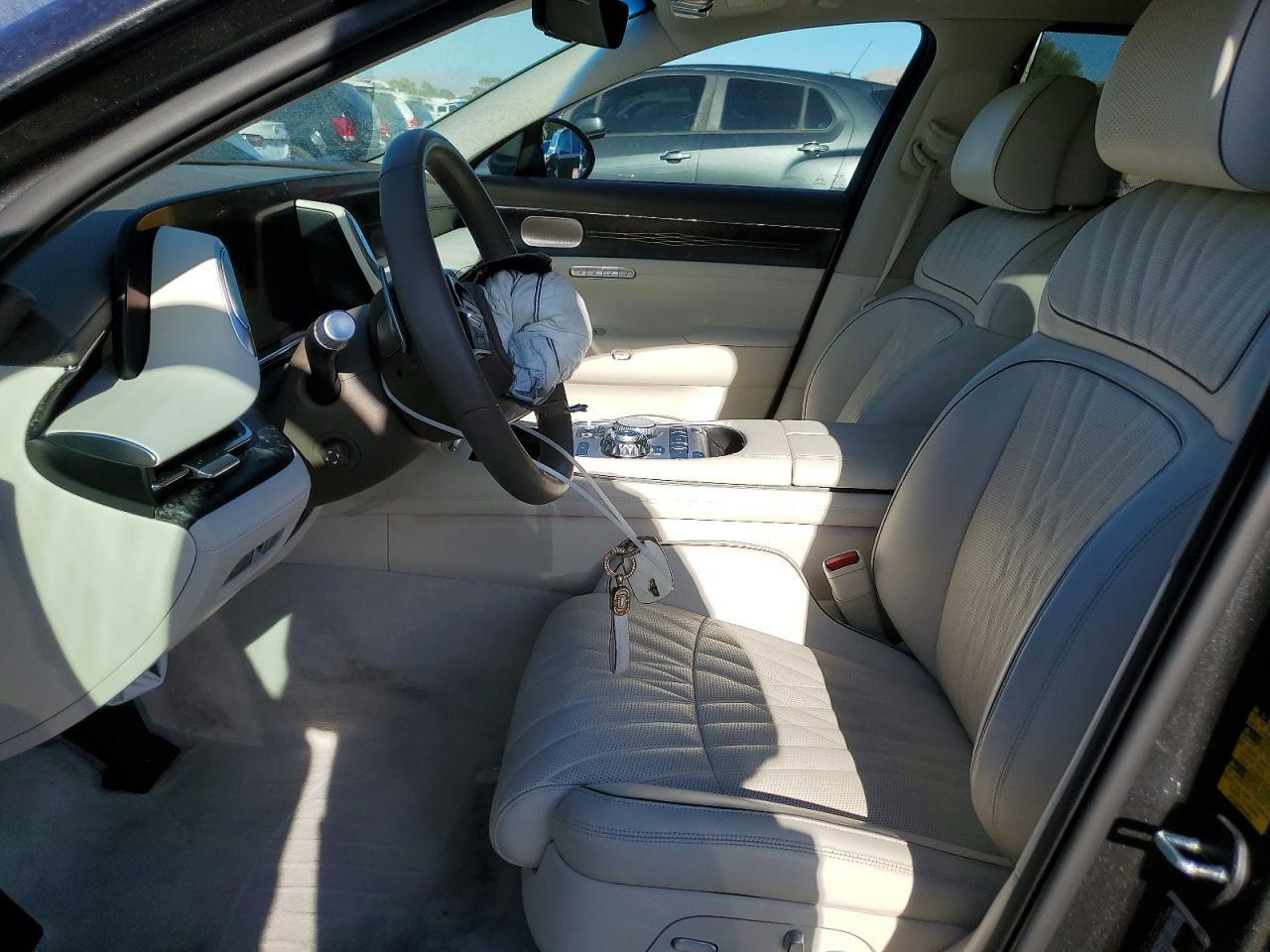 2024 Genesis G90 3.5T E-Supercharger - Image 7