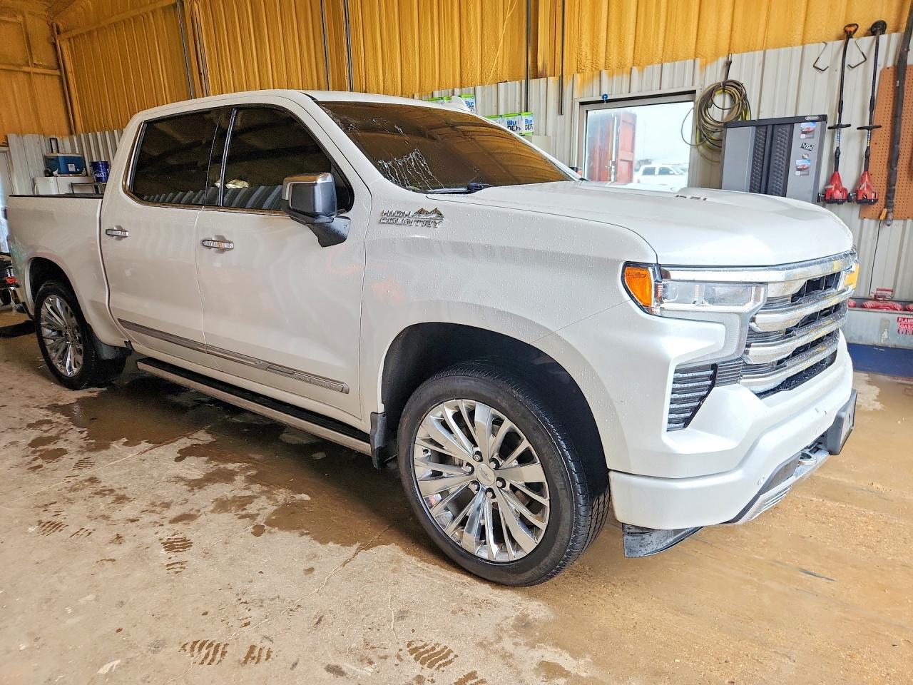 2023 Chevrolet Silverado K1500 High Country - Фото 4