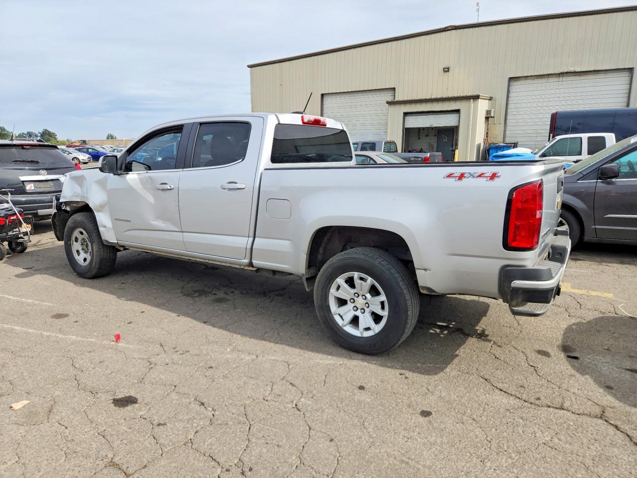 2016 Chevrolet Colorado Lt - Фото 2