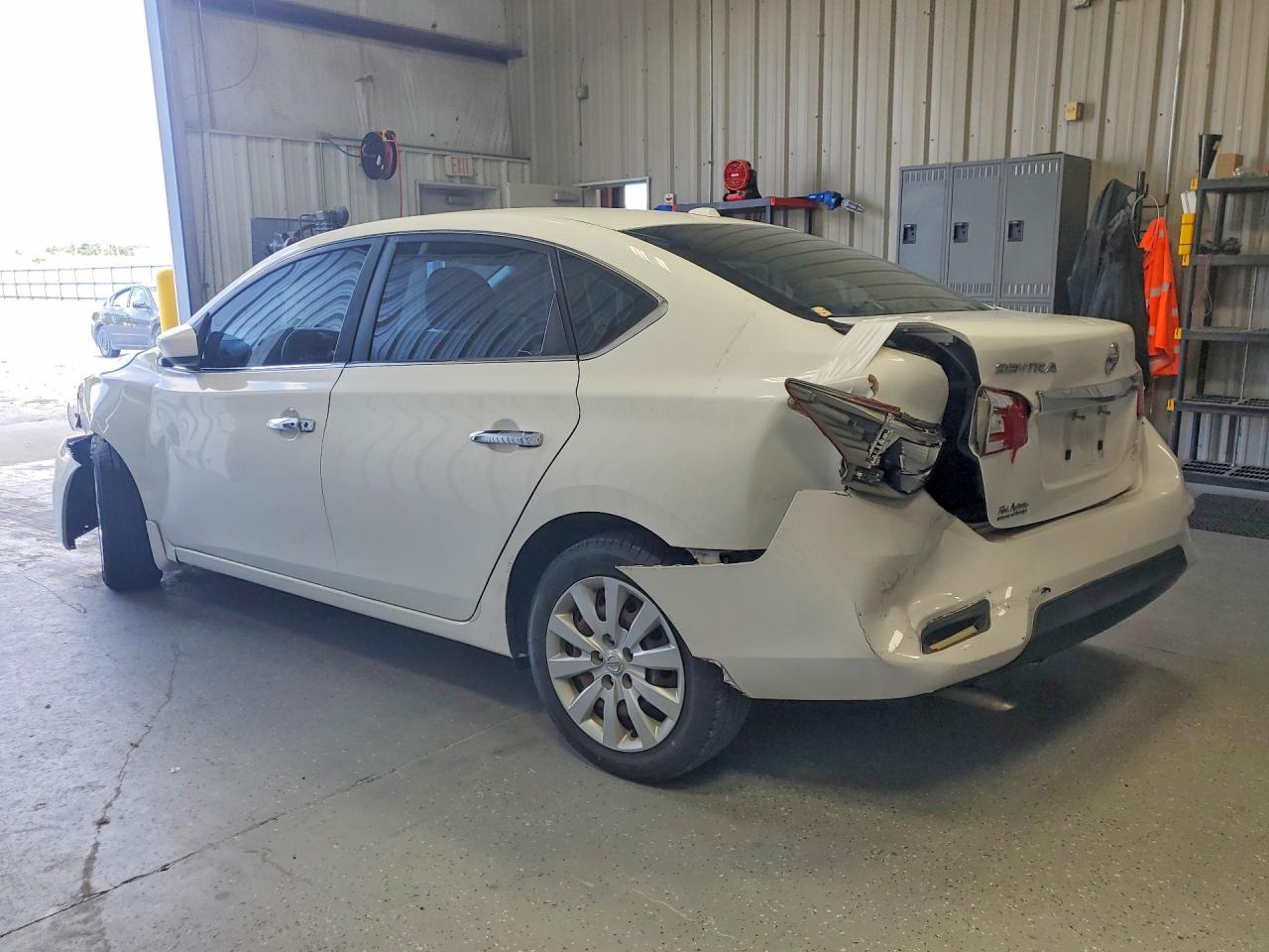 2016 Nissan Sentra Sv - Фото 2