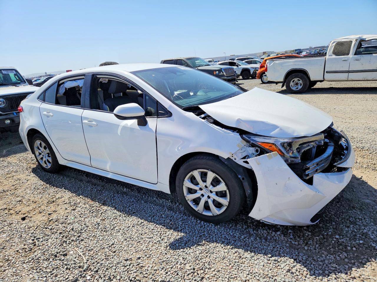2024 Toyota Corolla Hybrid Le - Image 4