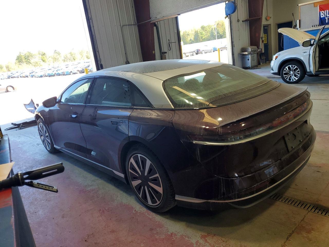 2022 Lucid Motors Air Dream - Фото 2