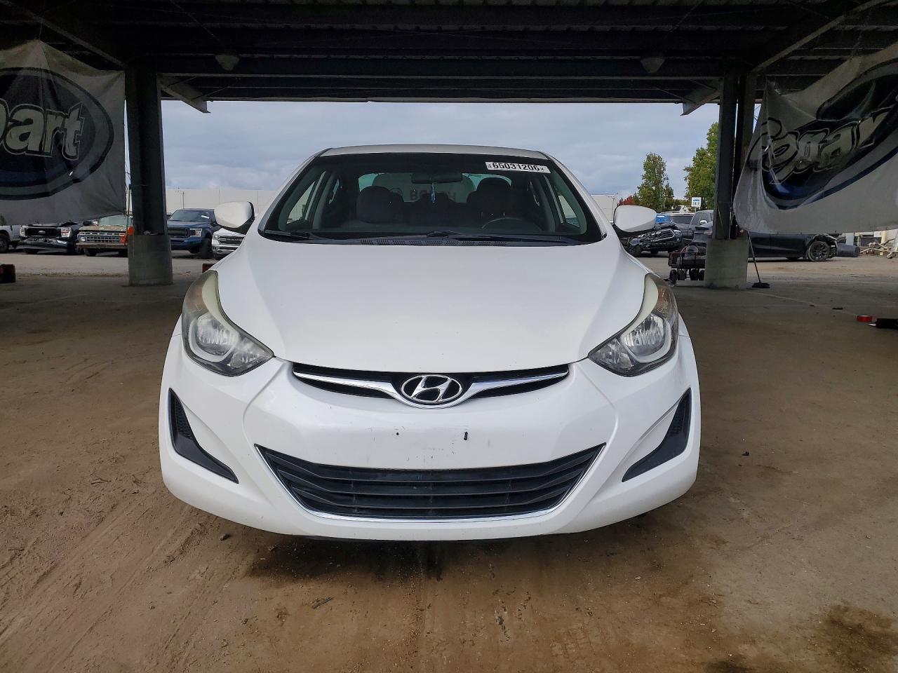 2015 Hyundai Elantra Se - Фото 5