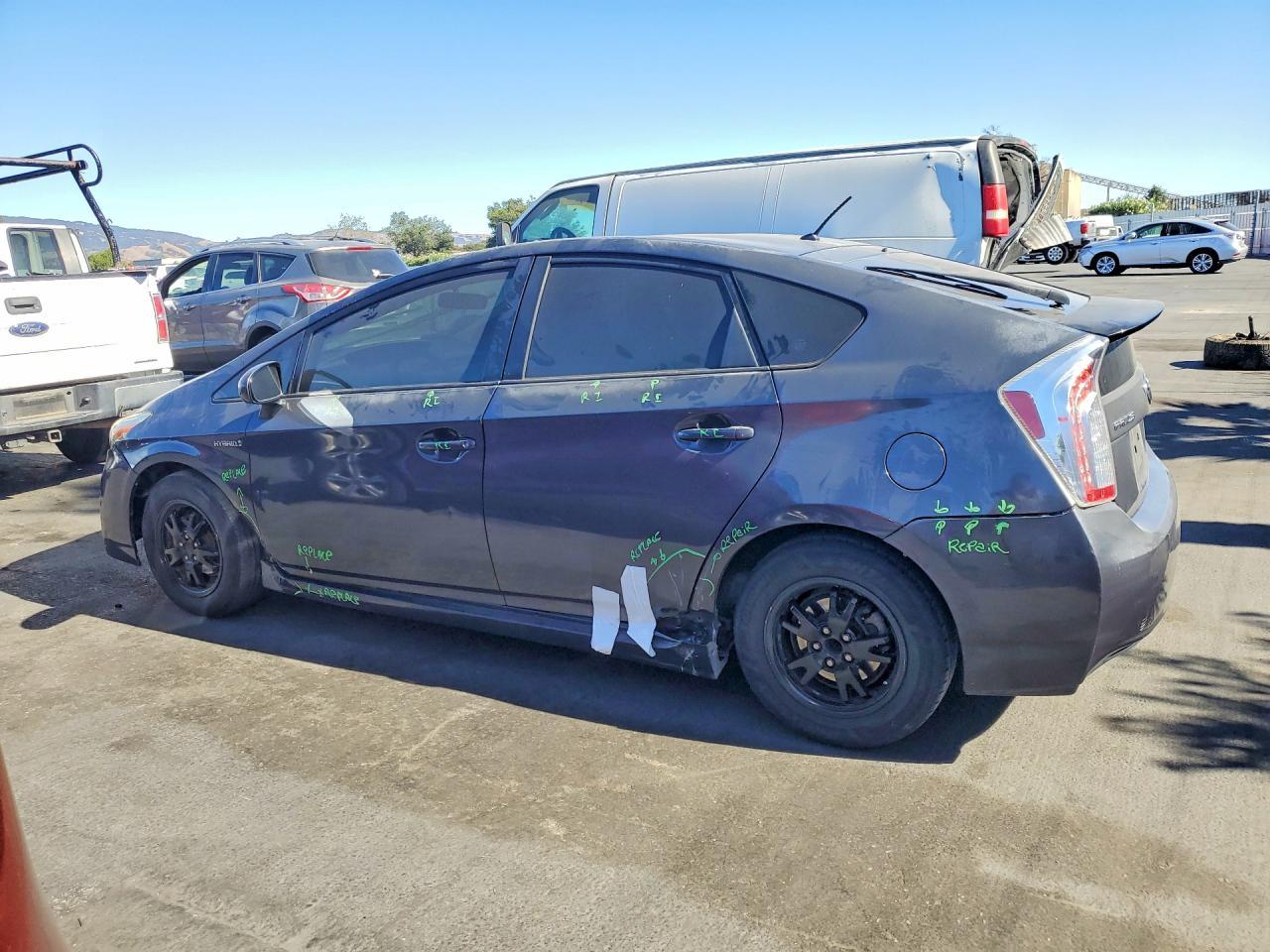 2014 Toyota Prius Two - Image 2
