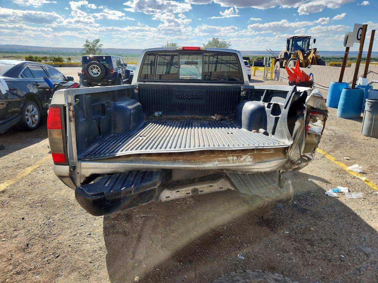 2002 Nissan Frontier Xe-V6 - Image 6