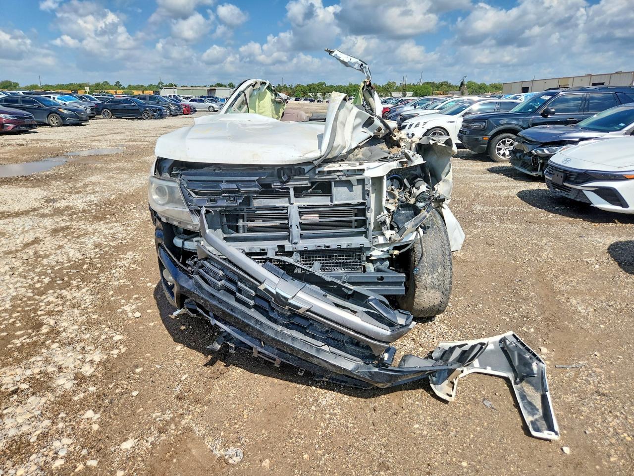 2021 Chevrolet Colorado Z71 - Image 5