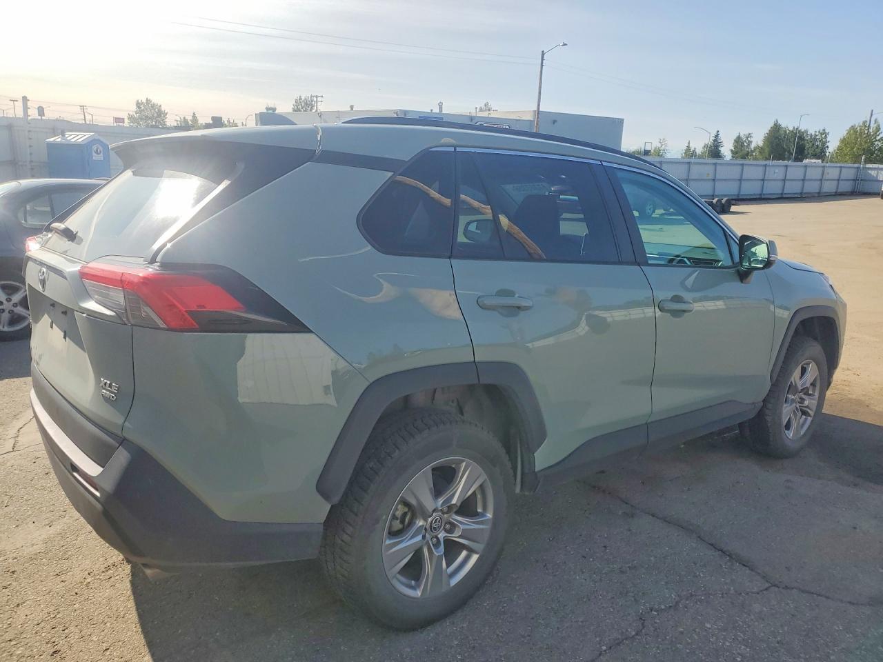 2023 Toyota Rav4 Xle - Image 3