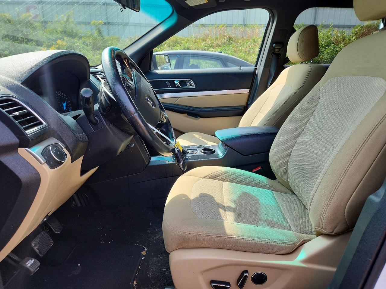2016 Ford Explorer Xlt - Image 7