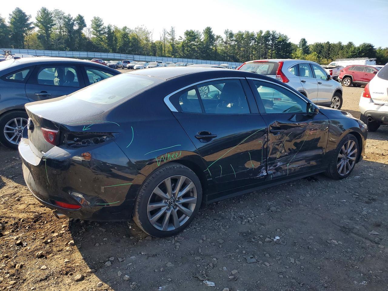 2021 Mazda 3 Select - Image 3