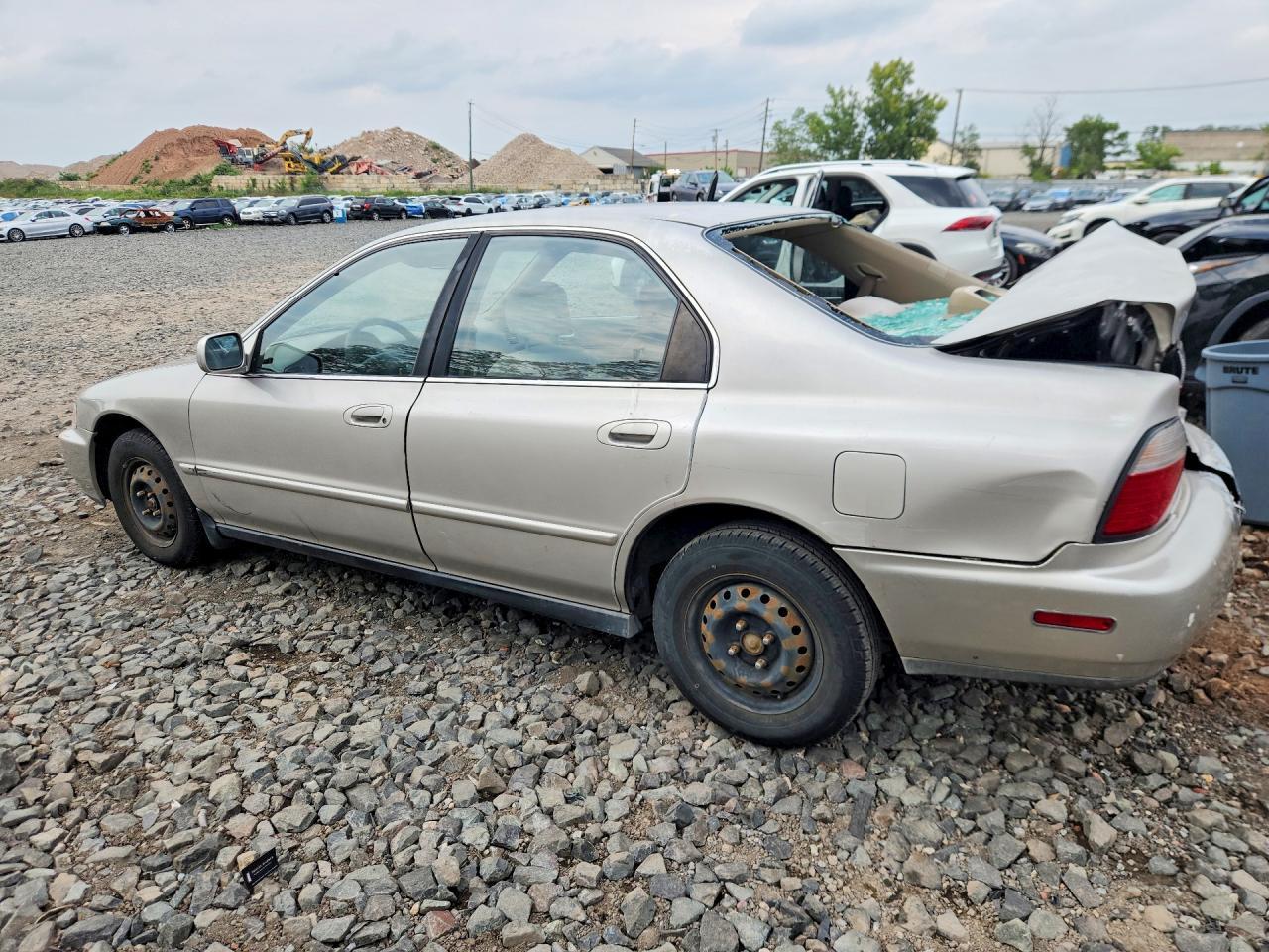 1996 Honda Accord Value - Фото 2