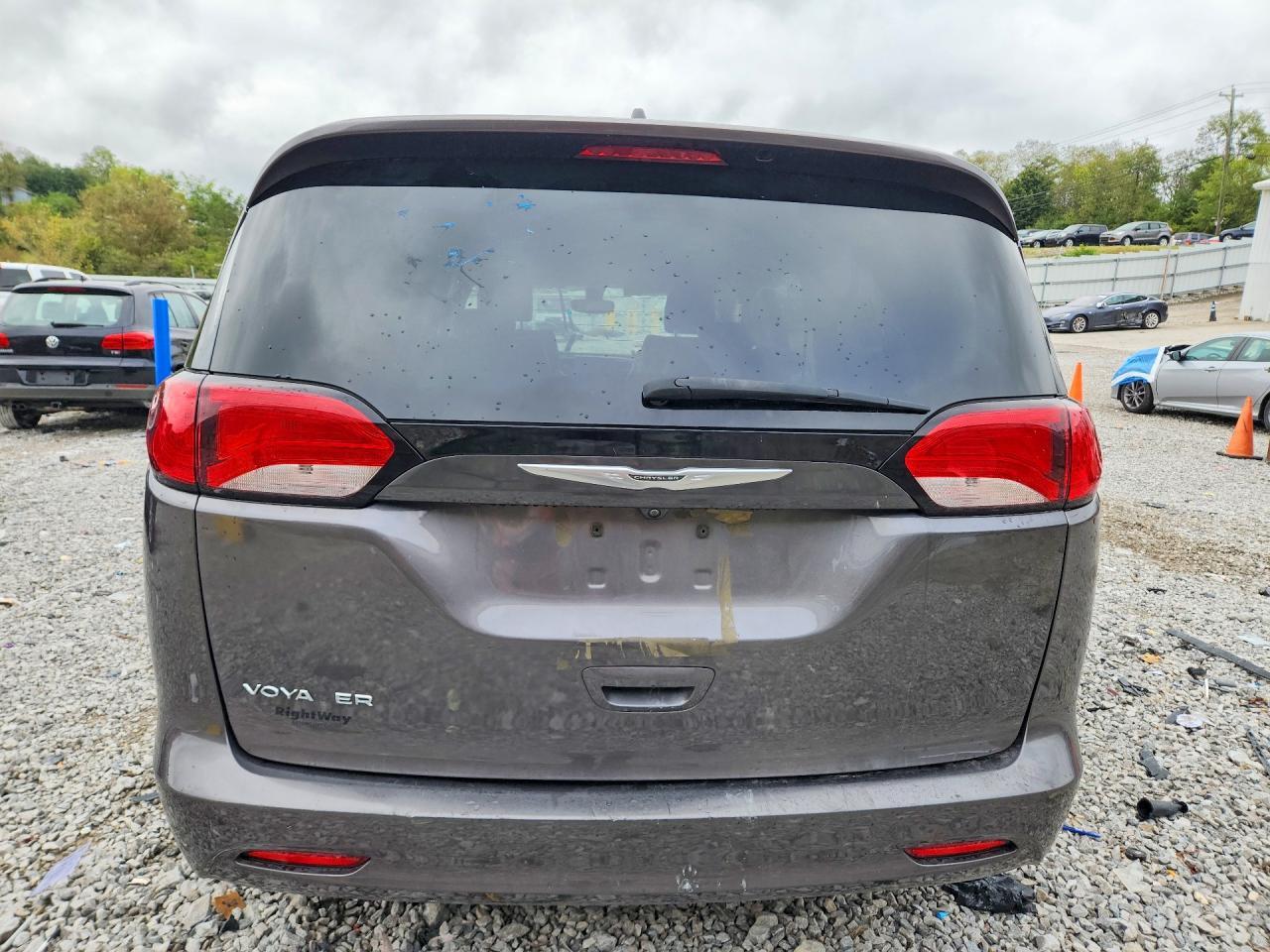 2021 Chrysler Voyager Lxi - Фото 6